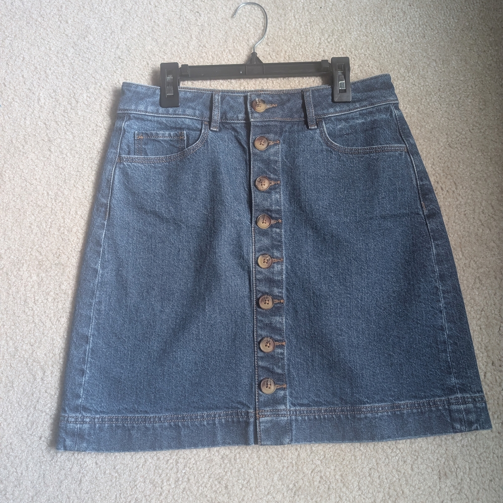 LOFT Beautiful Blue Wash Button Down Jean Skirt